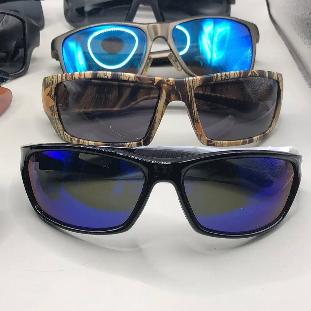 Huge lot 8 sporty  & outdoors men's sunglasses variety of brands bundle.